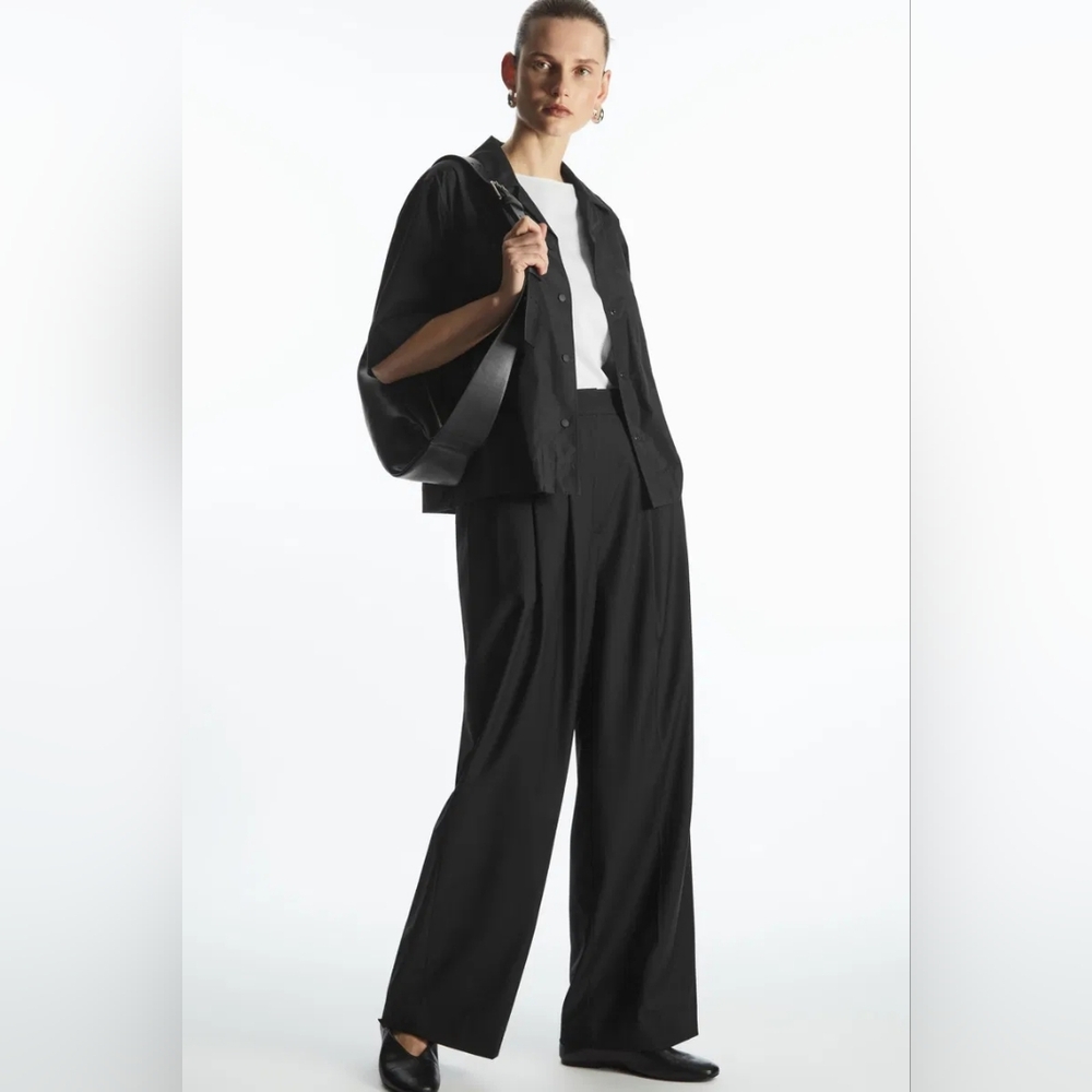 COS Shell Panel Bowling Shirt Size XS in black - Picture 12 of 14